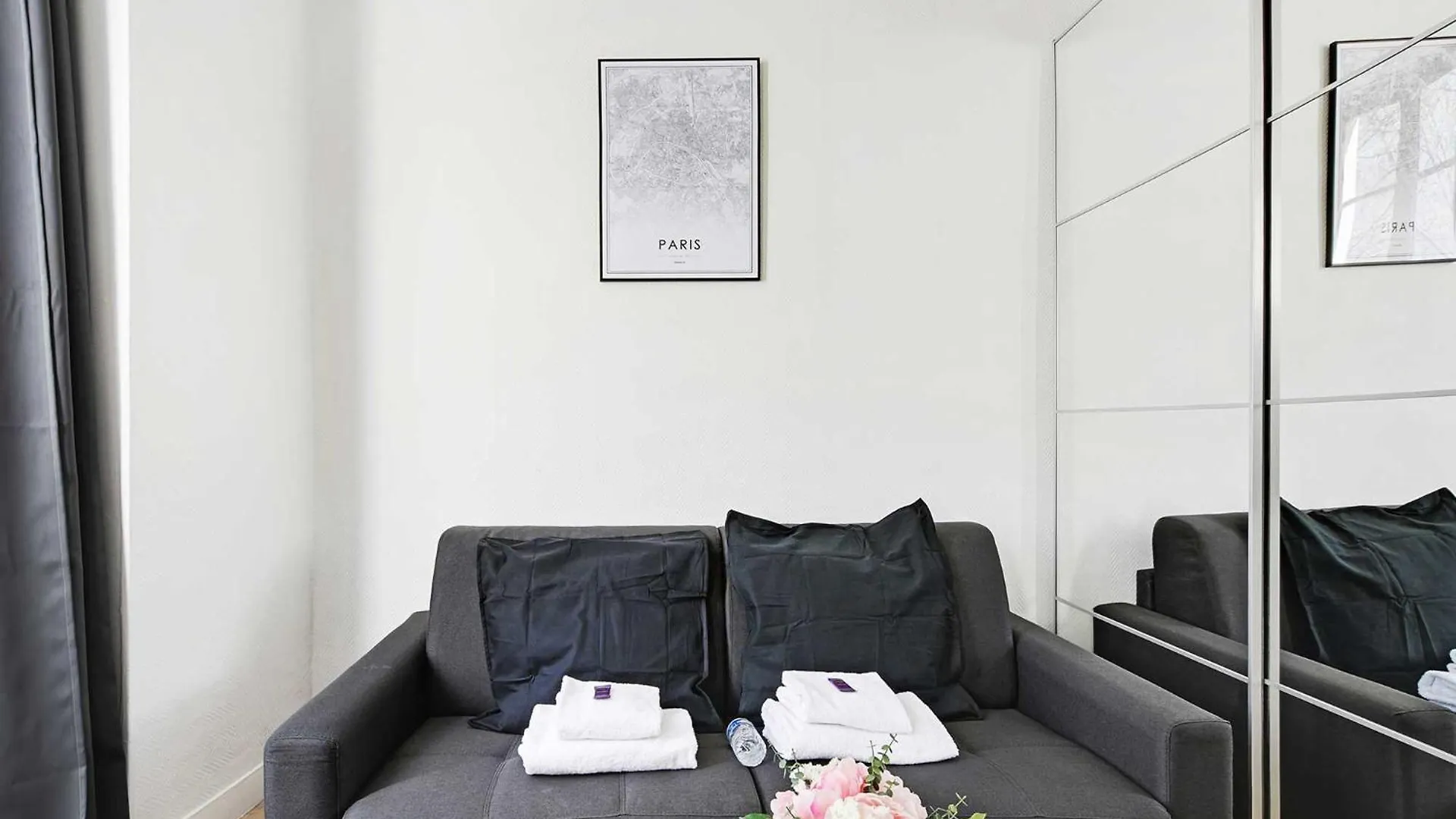 Comfortable Studio Le Marais - Rue De Bretagne Apartment Paris France